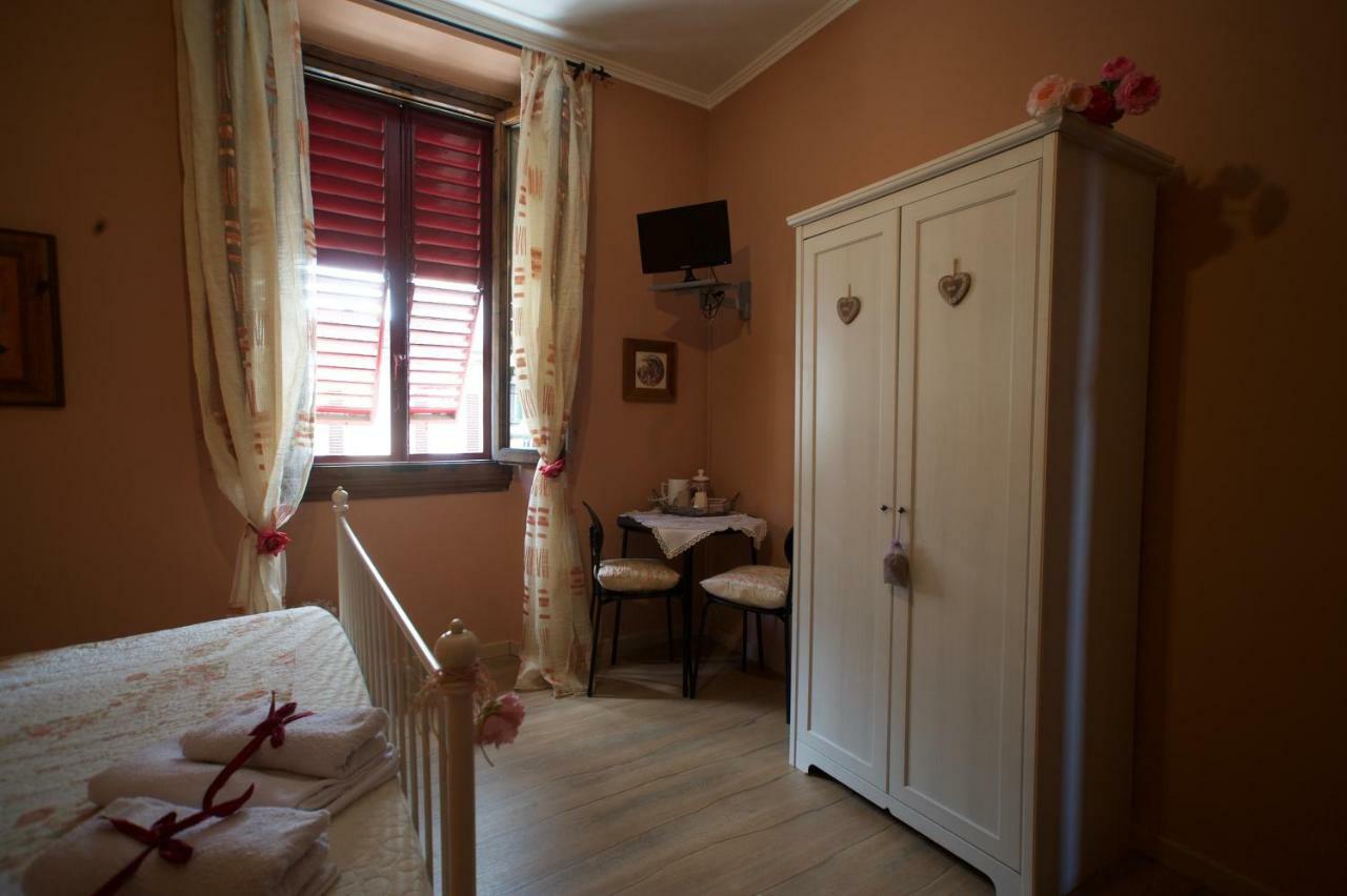Il Giglio D'Oro Hotell Florens Exteriör bild